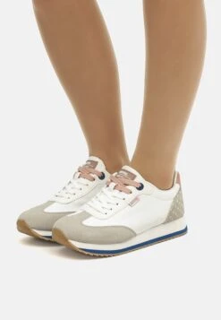 MTNG Deportivas - Zapatillas - Rosa