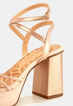 MTNG Sindy - Sandalias Con Plataforma - Join 14 Maquillaje / Liker Maquillaje -Mtng Ventas 461f14fe9fc64e08ba1e90499942be62