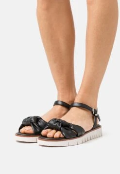 MTNG Klein- Sandalias - Guanshun Black