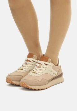 MTNG Zapatillas - Café