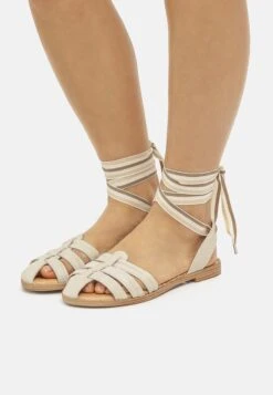 MTNG Sandalias - Blanco