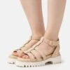 MTNG Lenox - Sandalias Con Plataforma - Beige