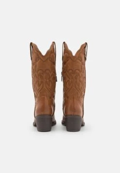 MTNG Tanubis - Botas Camperas - Oregon -Mtng Ventas d0648c06493f4c1588a0c1e208ece9b8