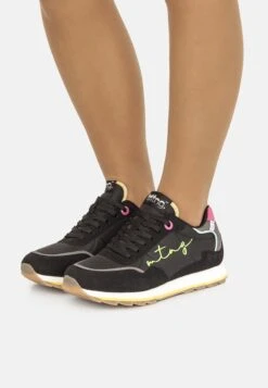MTNG Deportivas - Zapatillas - Fucsia