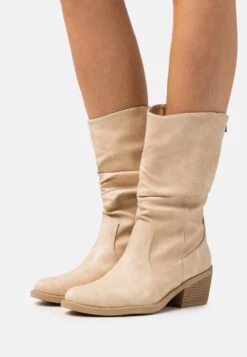 MTNG Tanubis - Botas Camperas - Arena