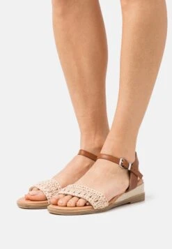MTNG Maria- Sandalias - Beige
