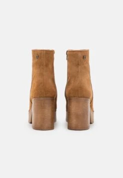 MTNG Sixties - Botines Con Plataforma - Avellana -Mtng Ventas f3930b99df8542b7a4105b380090d535