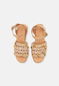 MTNG Sandalias Con Plataforma - Capri Natural/Empolvado Arena -Mtng Ventas f5de8b1362c843b594e6e93b1cbc14fb