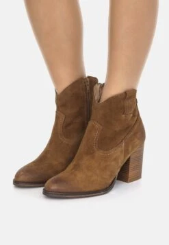 MTNG Botines Camperos - Cuero